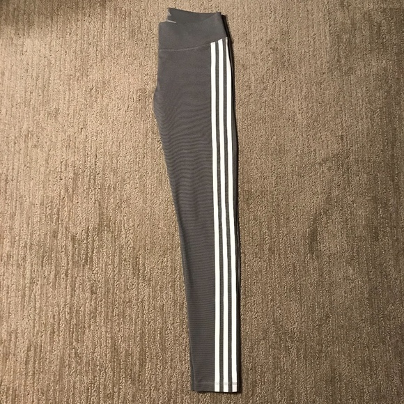 Women’s Adidas Light Heather Grey & White Side 3 Stripes Training Leggings - Picture 5 of 15
